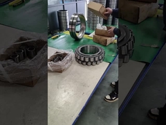 গোলাকার রোলার বিয়ারিং স্থাপন করা হচ্ছে