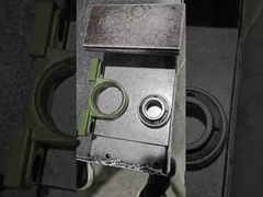 ইনসার্ট লেয়ারিং UCP205 বালিশ ব্লক লেয়ারিং স্থাপন করা হচ্ছে